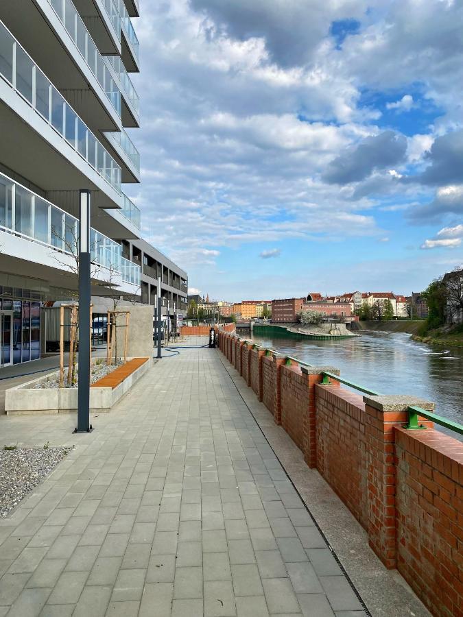Piekny Apartament Nad Odra W Centrum Wroclawia Exterior photo
